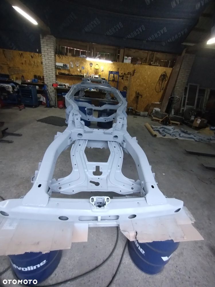 Land Rover Discovery TD V6 S - 32