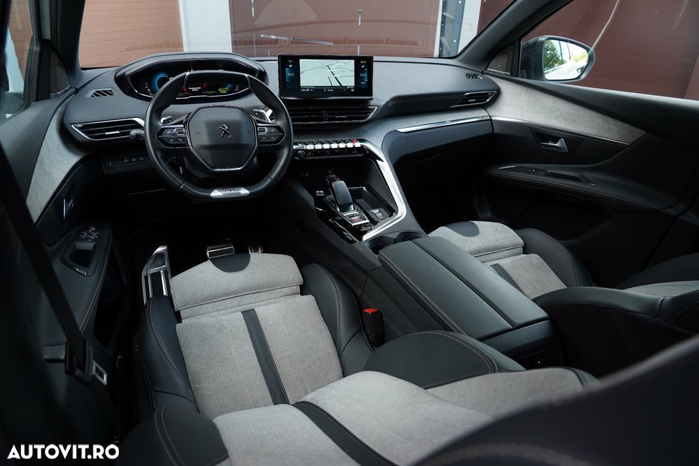 Peugeot 3008 PHEV 300 EAT8 4X4 Allure Pack - 26