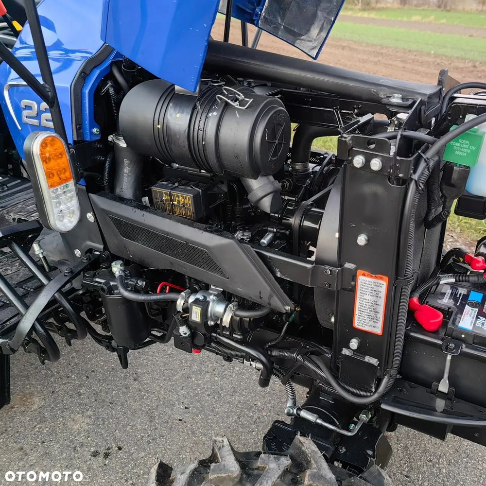 Farmtrac 22 4WD - 4