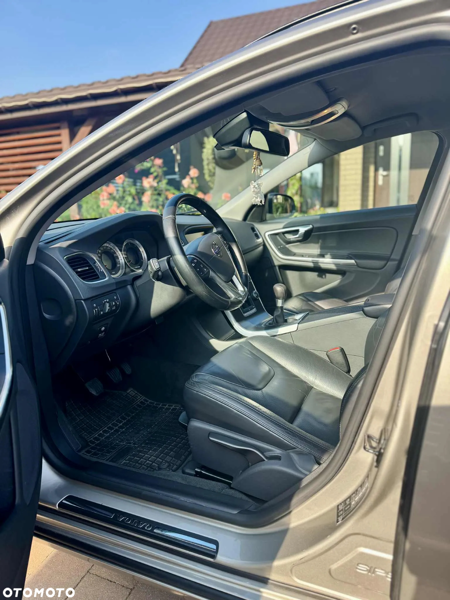 Volvo V60 D2 - 10