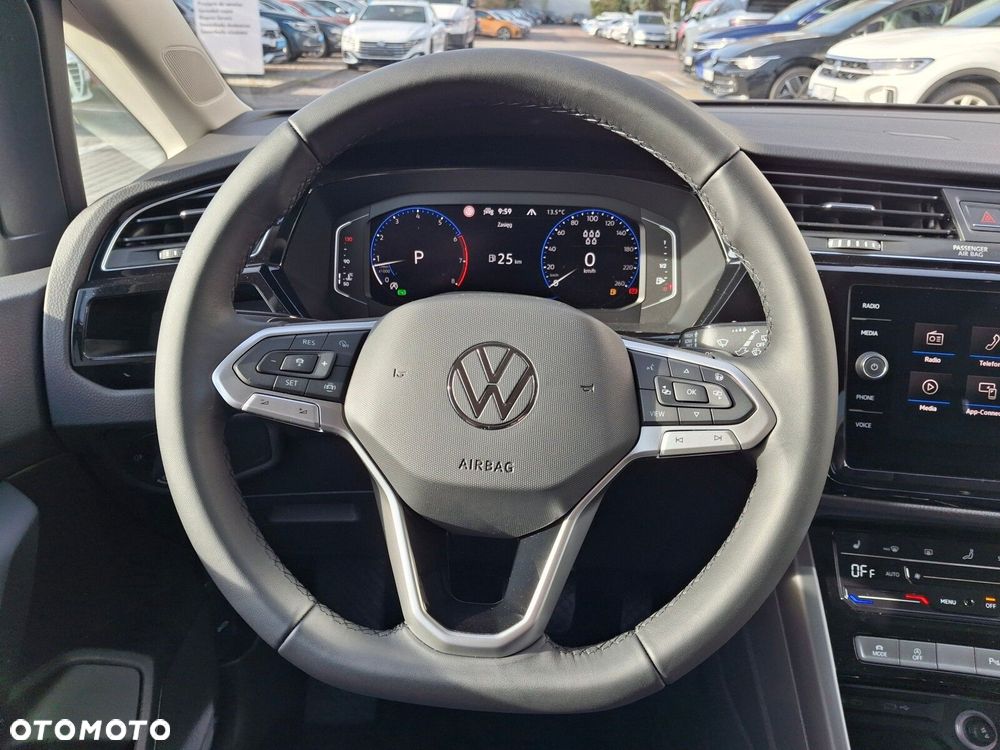 Volkswagen Touran 1.5 TSI EVO Highline DSG - 24