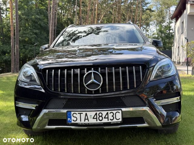 Mercedes-Benz ML 350 BlueEff 4-Matic - 2