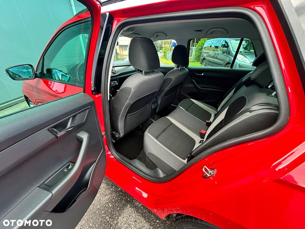 Skoda Fabia 1.2 TSI DSG Joy - 26