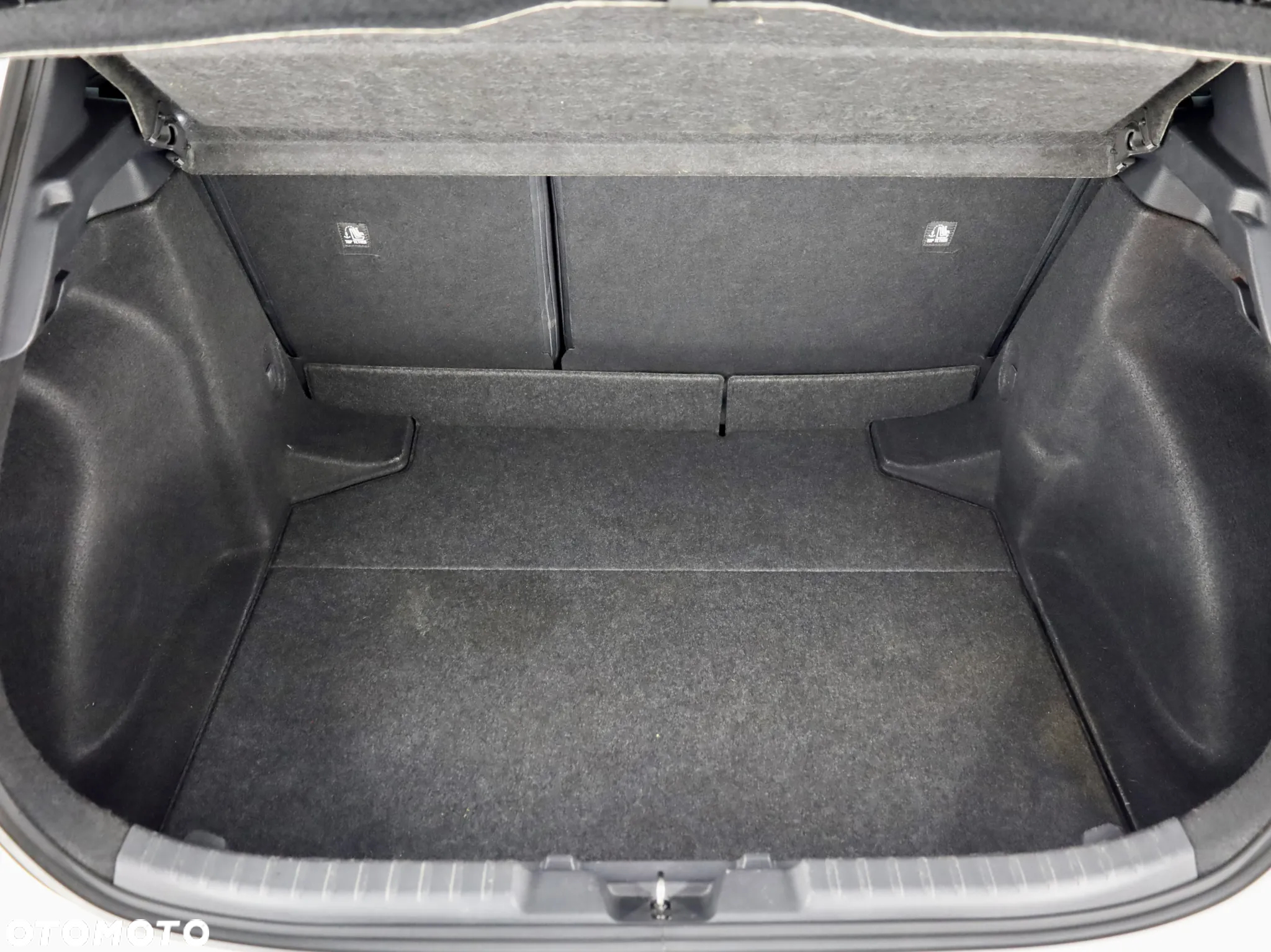 Toyota Corolla 1.2 T Active - 36