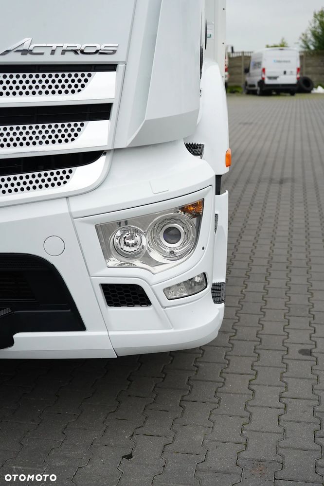 Mercedes-Benz / ACTROS / 1830 / E 6 / MP 5 / CHŁODNIA + WINDA / 18 PALET - 40