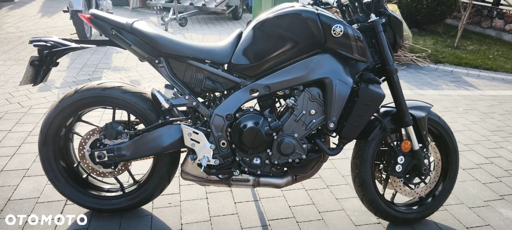 Yamaha MT - 4