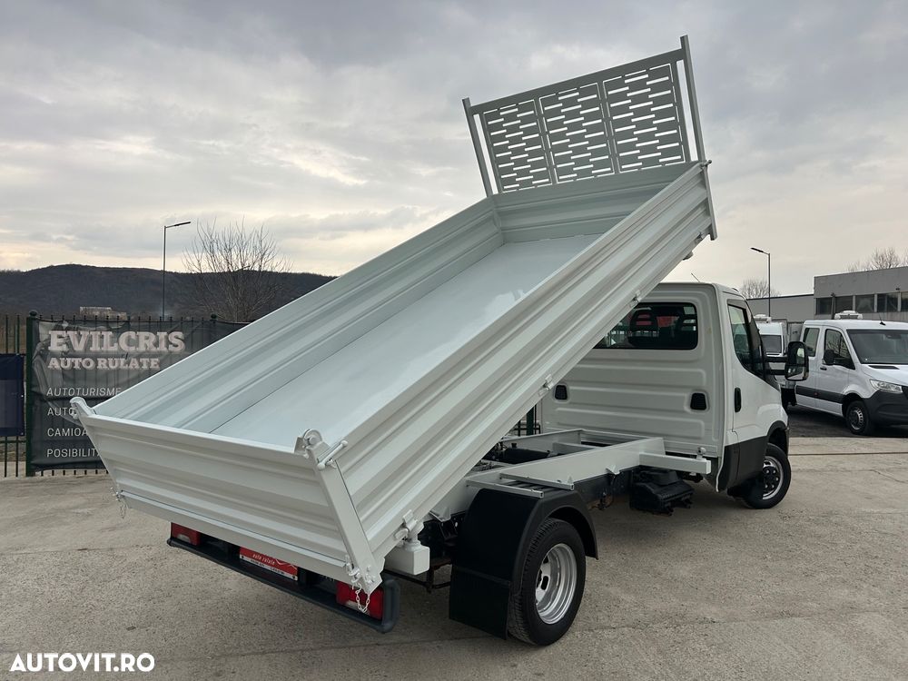 Iveco Daily 3.0 D BASCULABIL 3 PARTI 3.5 tone - 2