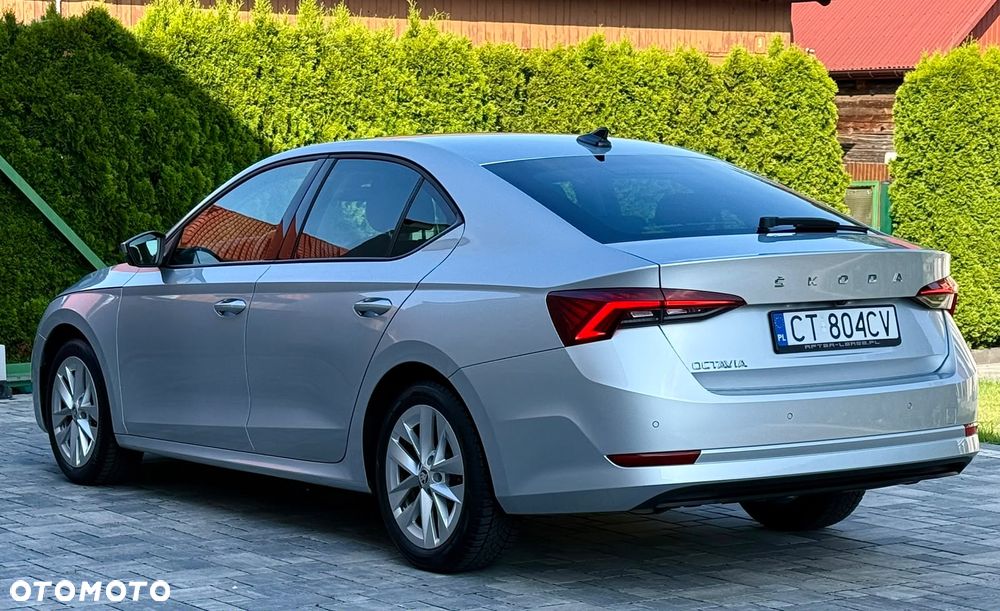 Skoda Octavia - 5
