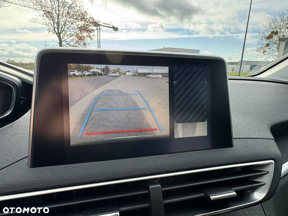 Peugeot 3008 PureTech 130 Stop & Start GPF Allure - 27