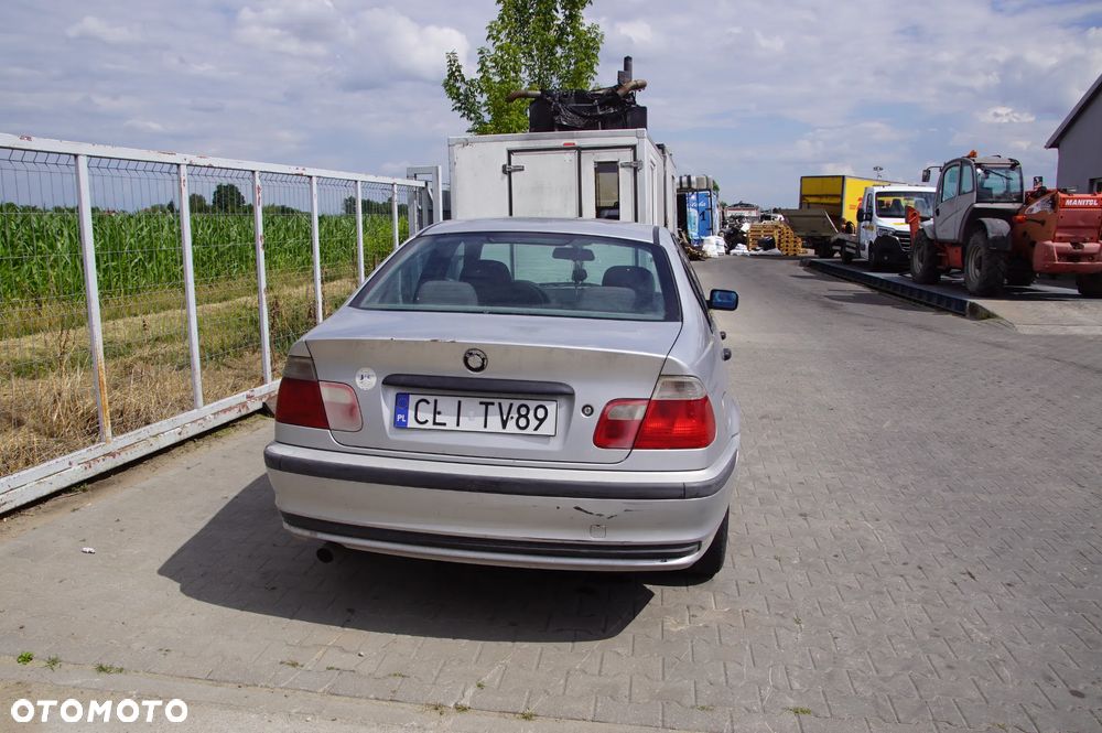 Auto na części - BMW E46 318i 1.9 8V 118 KM M43B19O1 7505600 354 2000R Silnik Skrzynia Drzwi Lusterko Lampa Maska Klapa Szyba Deska Kokpit Sterownik Moduł Fotel - 5