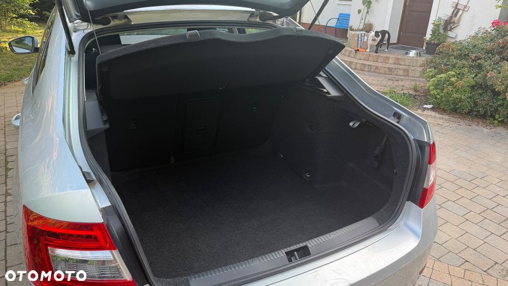 Skoda Octavia 1.6 TDI Ambition - 6