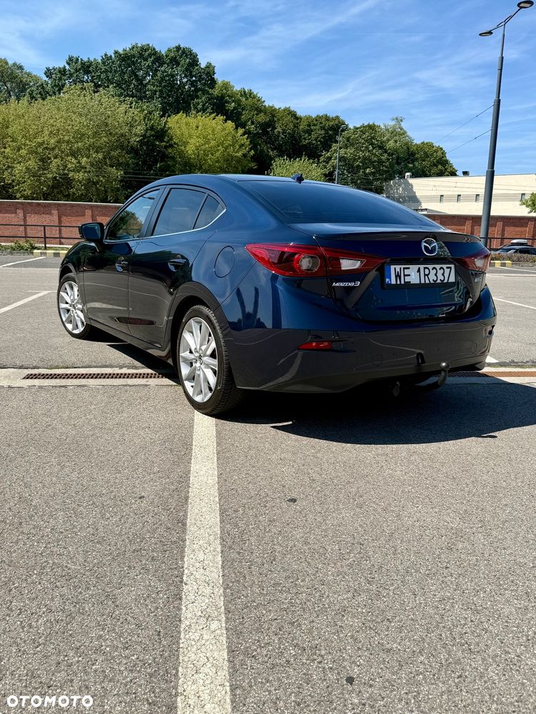 Mazda 3 - 10