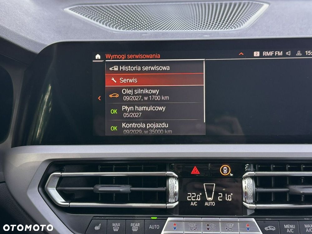 BMW Seria 3 318i Sport Line - 33
