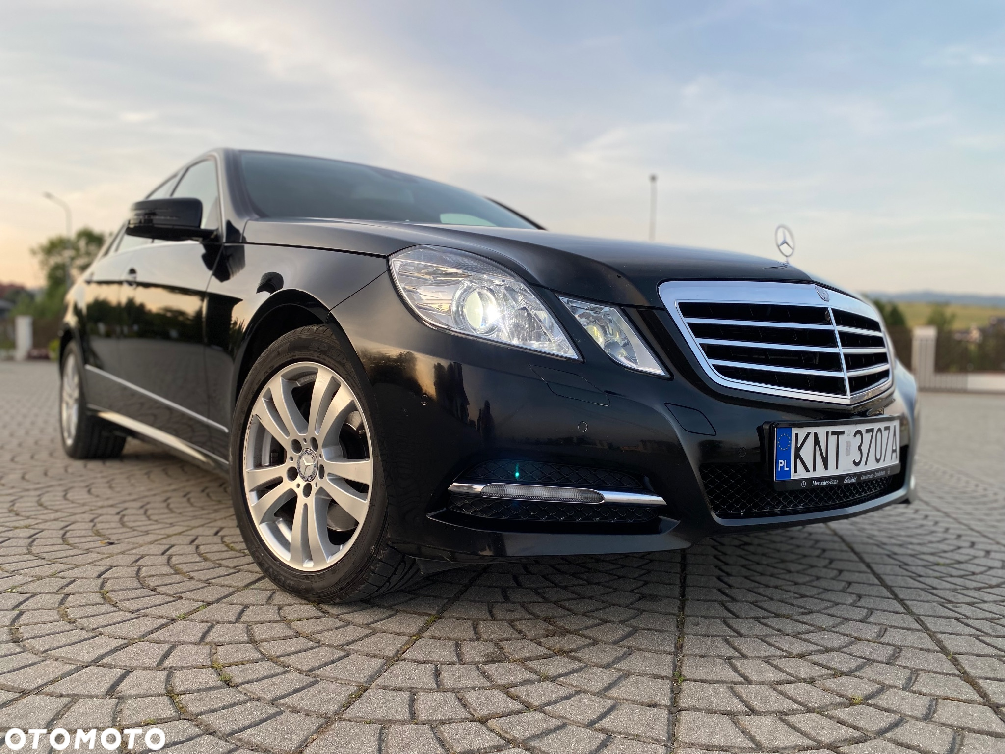 Mercedes-Benz Klasa E 350 T CDI DPF 4Matic BlueEFFICIENCY 7G-TRONIC Avantgarde - 18
