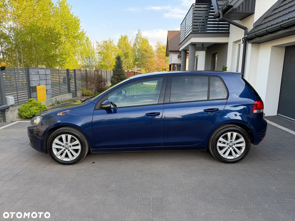 Volkswagen Golf - 38