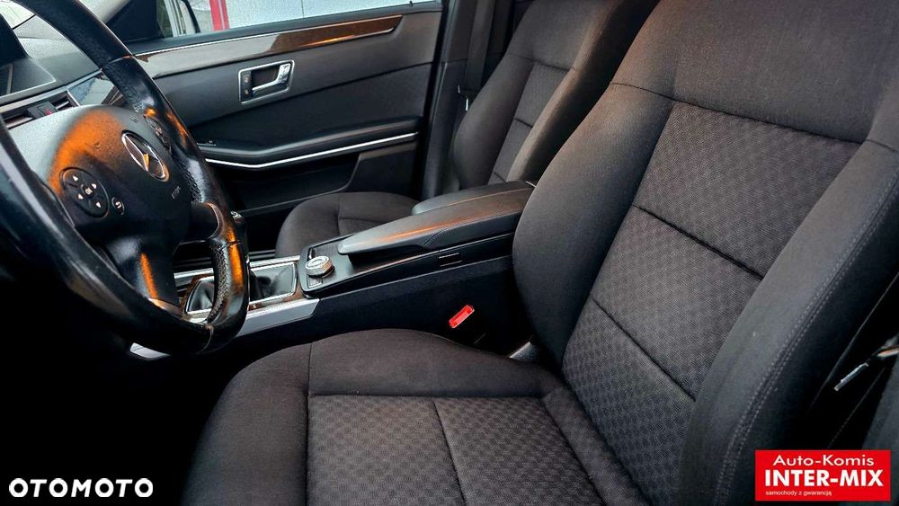 Mercedes-Benz Klasa E - 17