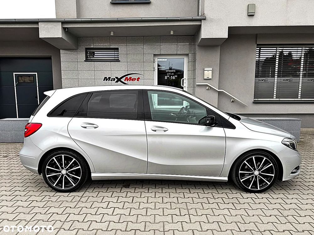Mercedes-Benz Klasa B 180 AMG Line - 7