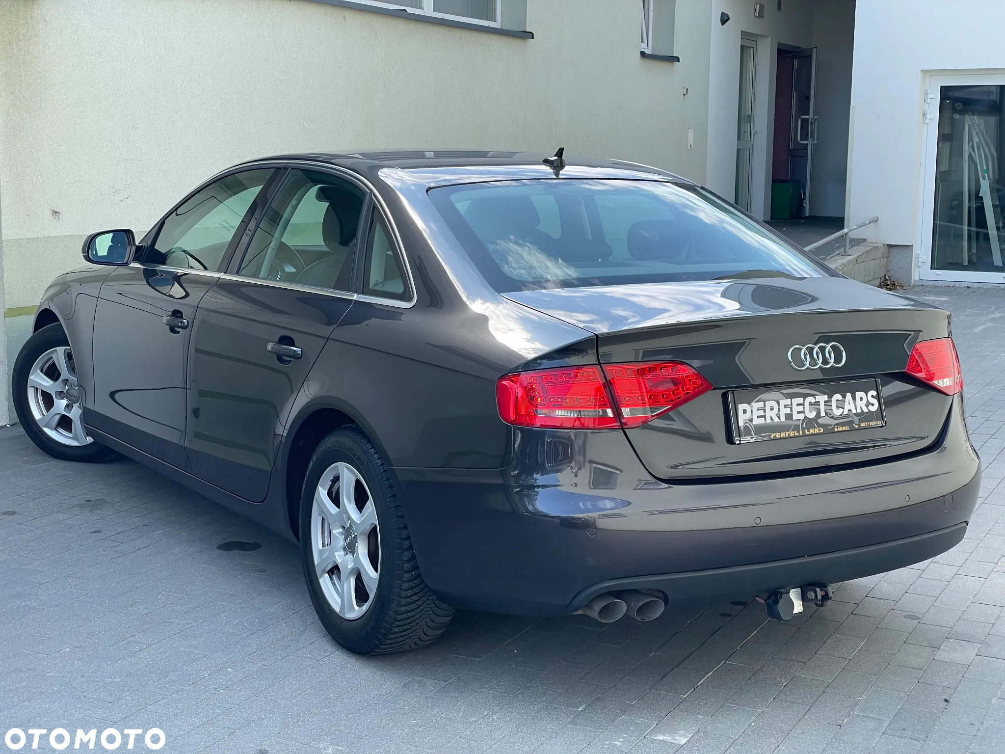 Audi A4 - 4
