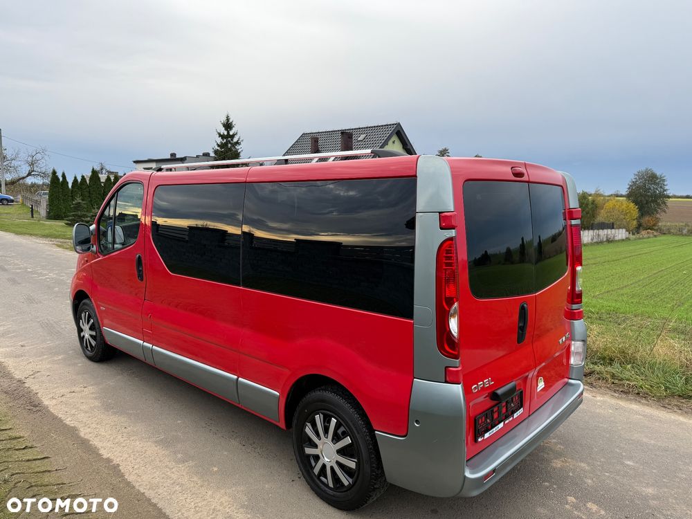Opel Vivaro - 5