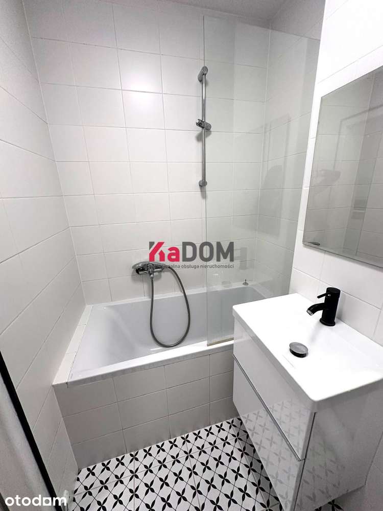 Studio - Al. Jerozolimskie 139 od października