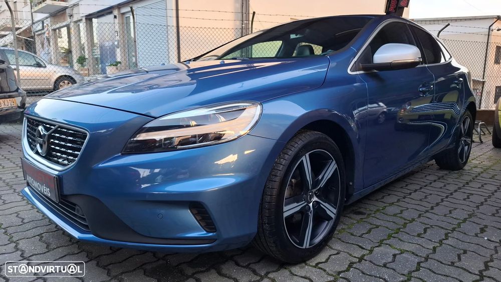 Volvo V40 2.0 D2 R-Design - 1