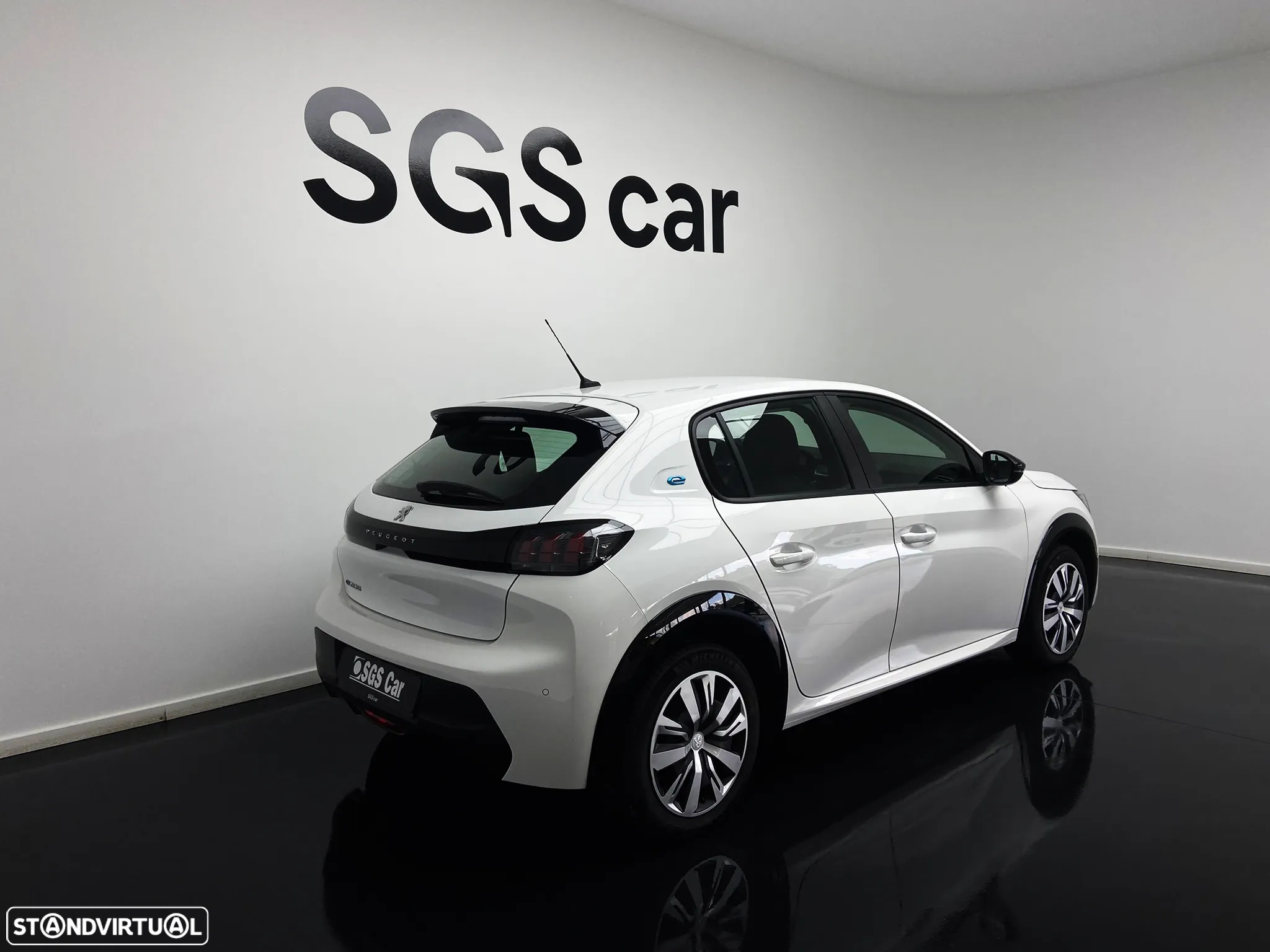 Peugeot e-208 50 kWh Allure - 4