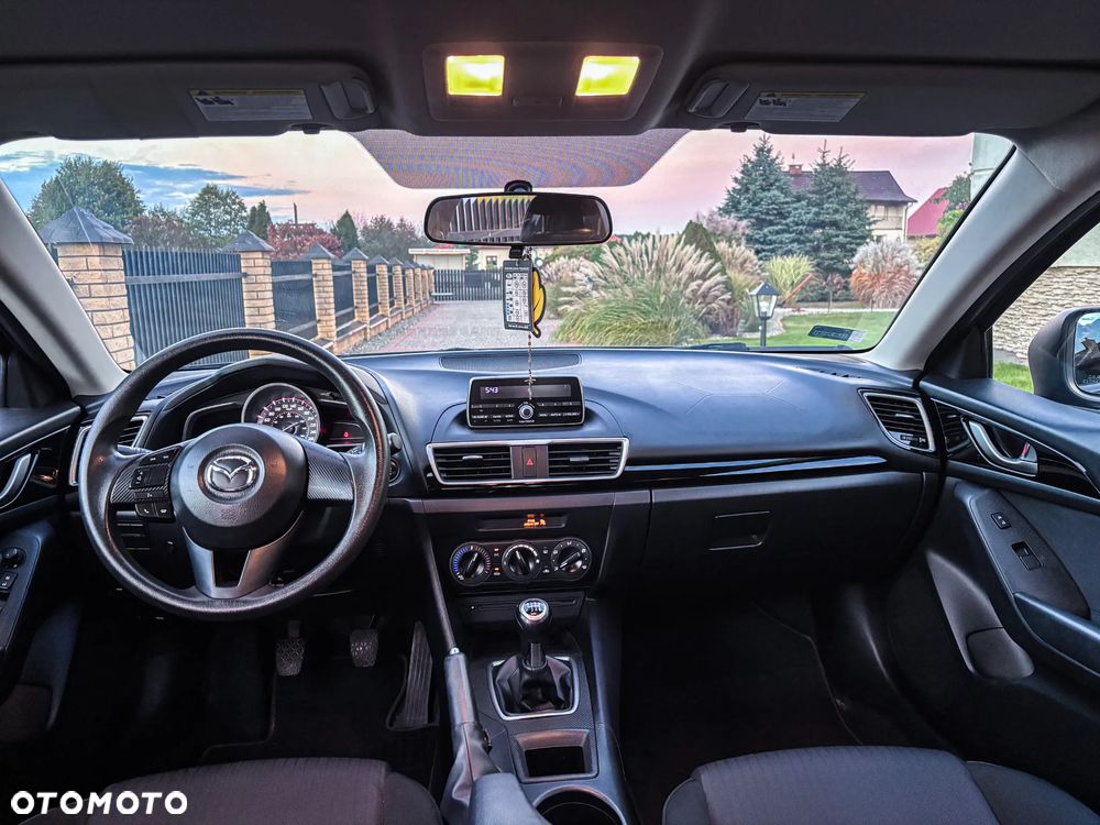 Mazda 3 - 9