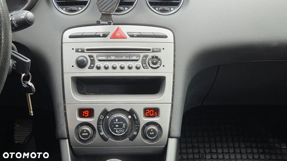 Peugeot 308 1.6 HDi Access - 12