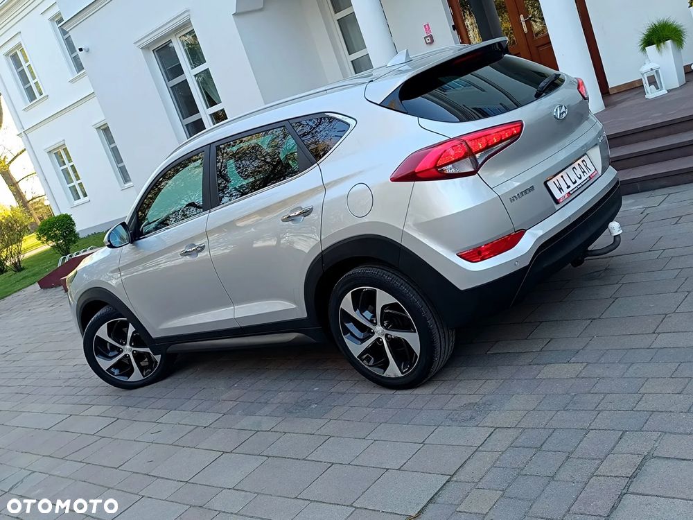 Hyundai Tucson 1.7 CRDI BlueDrive GO 2WD - 12