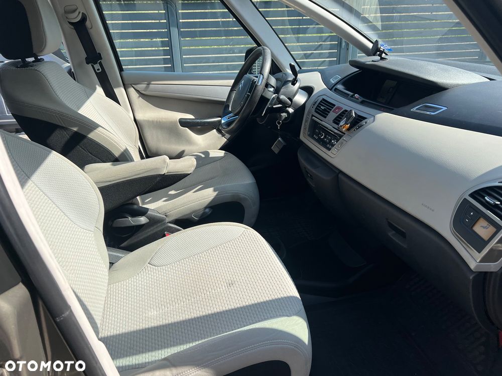 Citroën C4 Grand Picasso - 18
