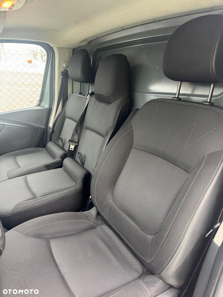 Renault TRAFIC - 17