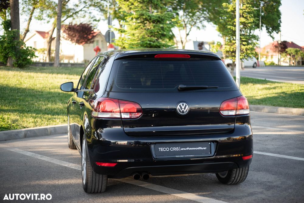 Volkswagen Golf 1.4 TSI Highline - 11