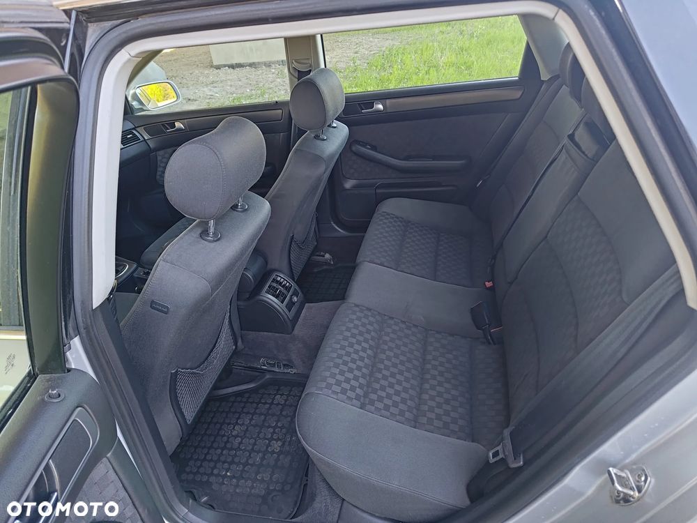 Audi A6 Avant 1.9 TDI - 8
