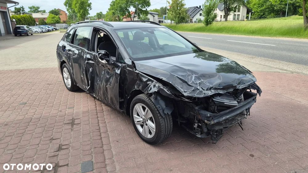 Volkswagen Golf Variant 2.0 TDI Life Plus - 2