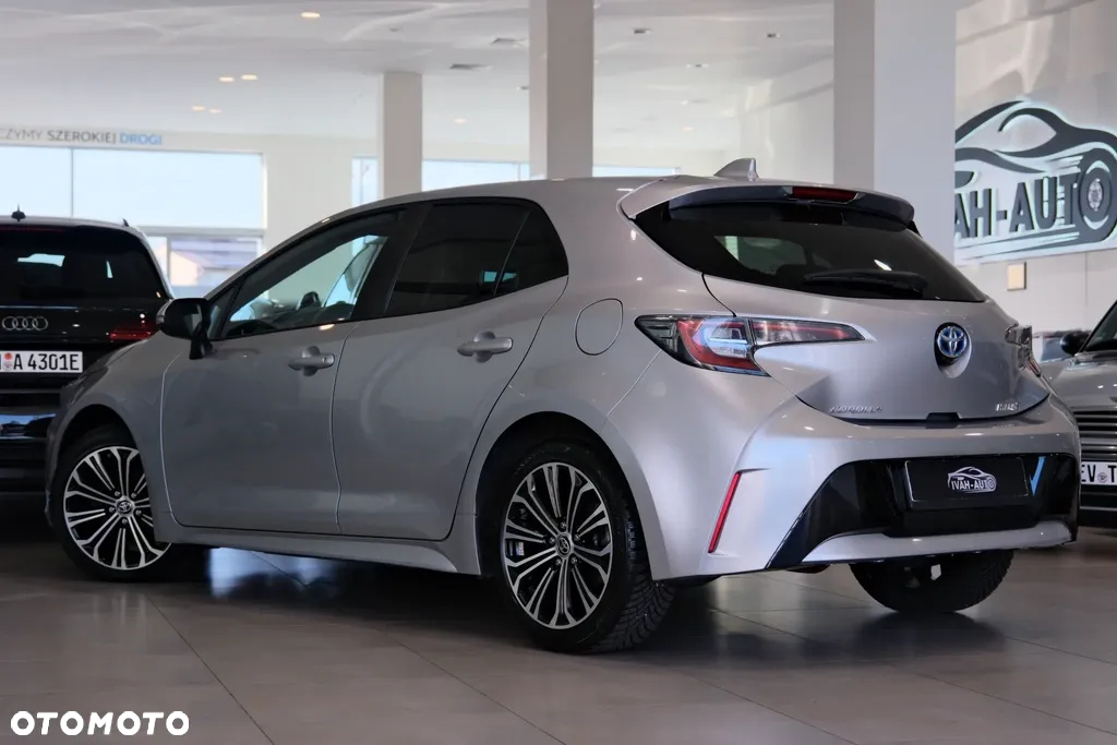 Toyota Corolla 1.8 Hybrid Active - 10