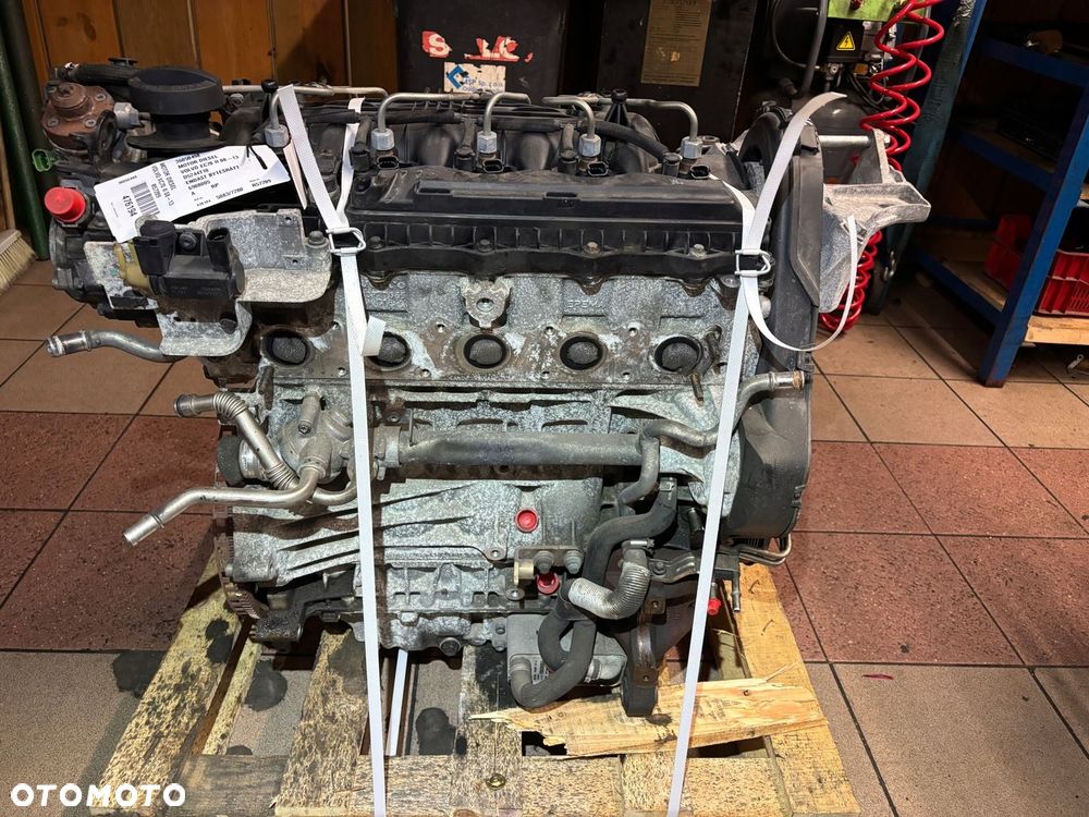 VOLVO V70 S80 XC70 V60 S60 XC60 2.4 D5 SILNIK D5244T10 - 4