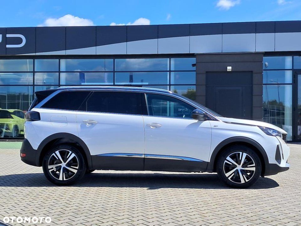 Peugeot 5008 - 5