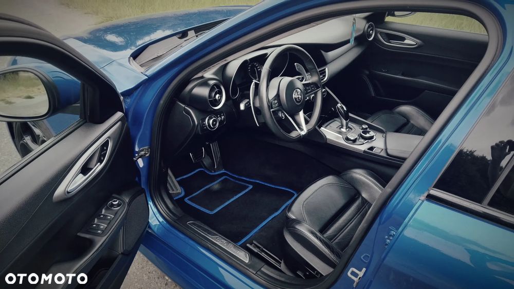 Alfa Romeo Giulia 2.0 Turbo Veloce Q4 - 8