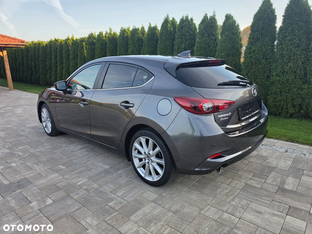 Mazda 3 - 24