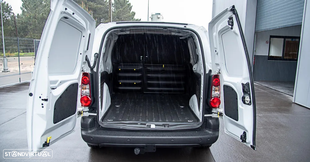 Citroën BERLINGO - 11