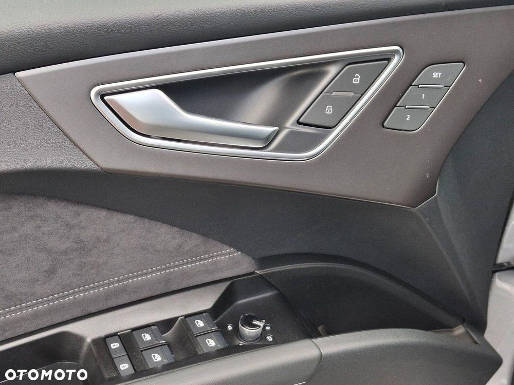 Audi Q4 Sportback e-tron - 10