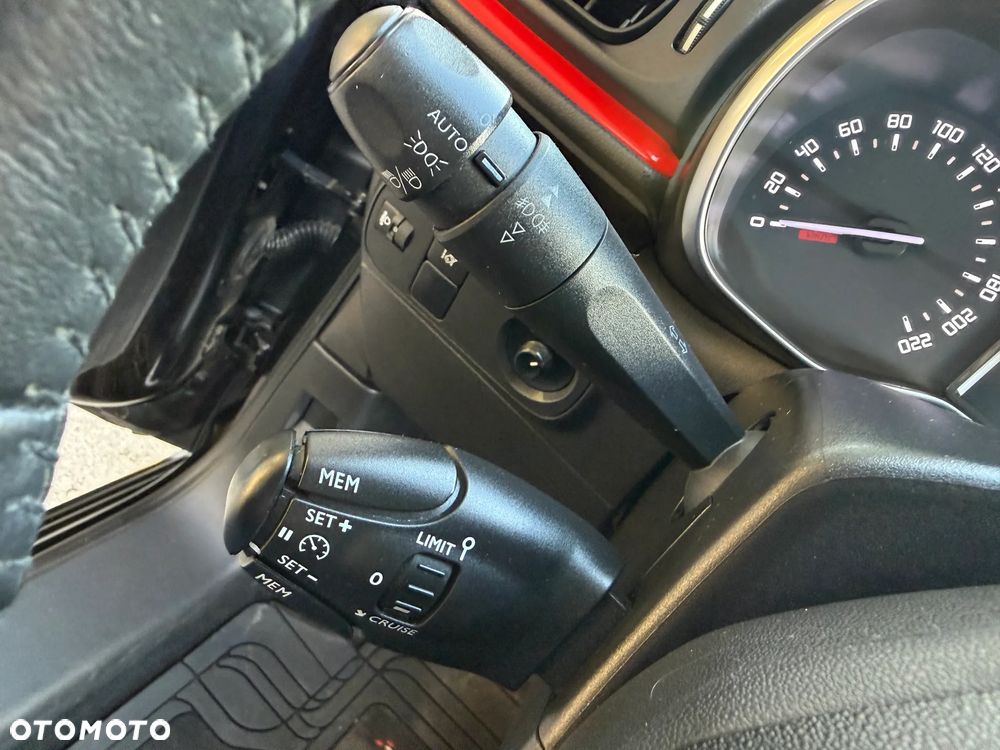 Citroën C3 Pure Tech 110 Stop&Start Exclusive - 33