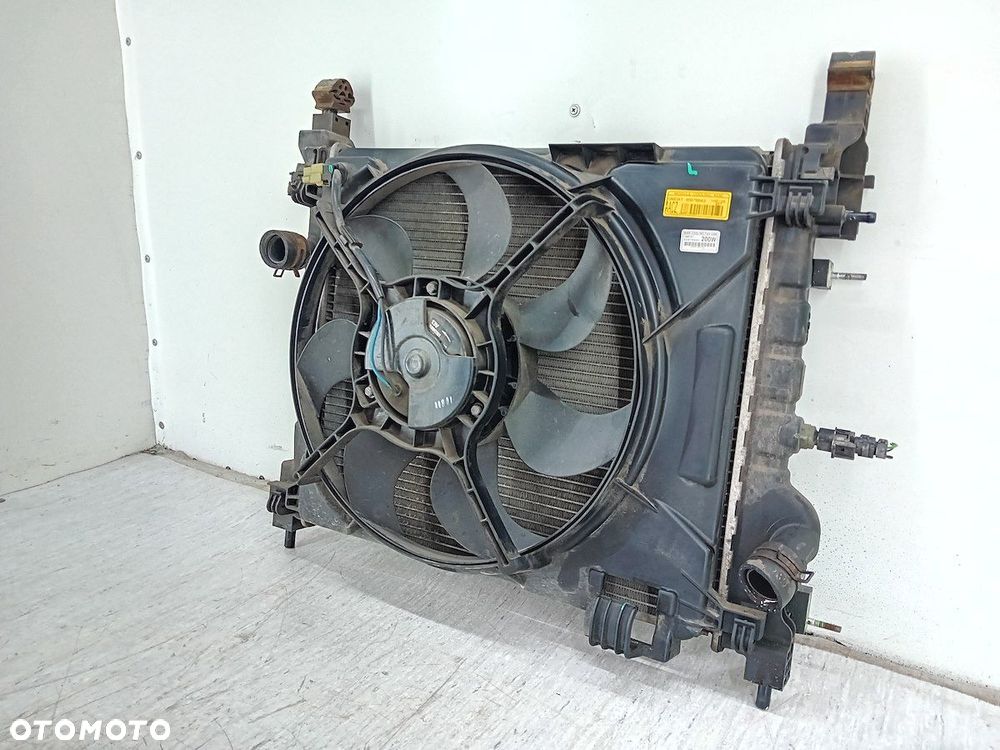 CHŁODNICA WODY Z WENTYLATOREM CHEVROLET SPARK II 95978940 1.2 16V - 2