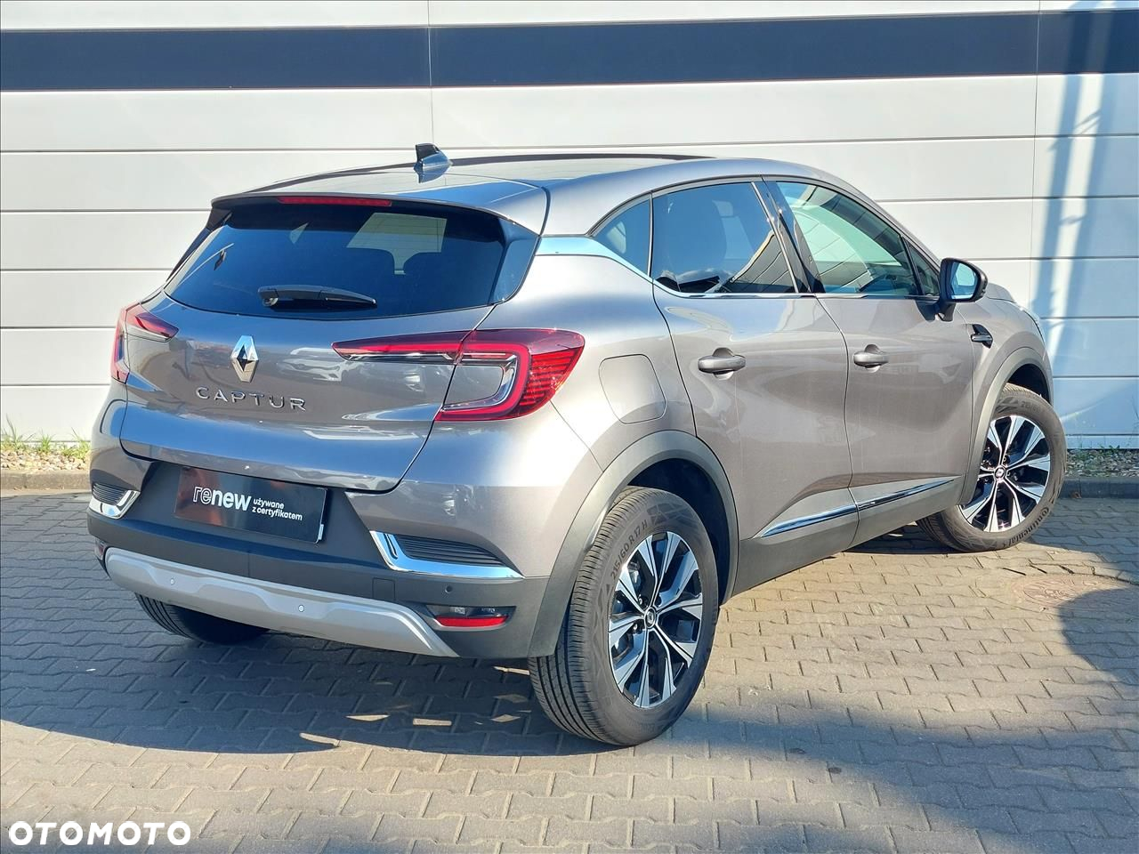 Renault Captur - 4