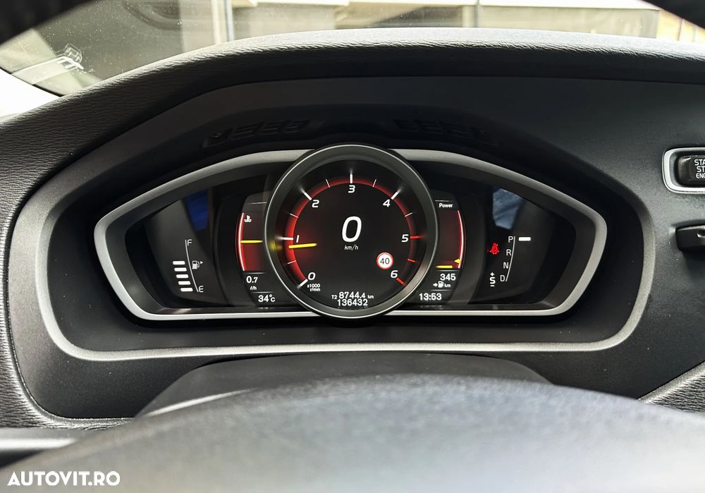 Volvo V40 D3 Aut Summum - 21