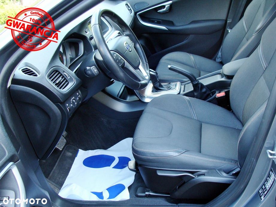 Volvo V40 Cross Country D2 Geartronic Momentum - 17