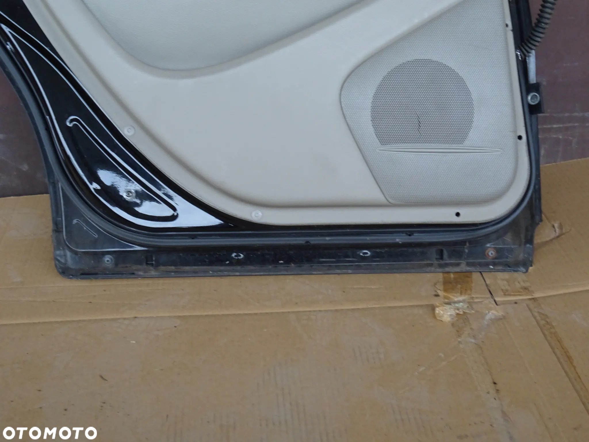 Drzwi Lewe Tył Volvo V70 II 019-26 (Gołe) - 4