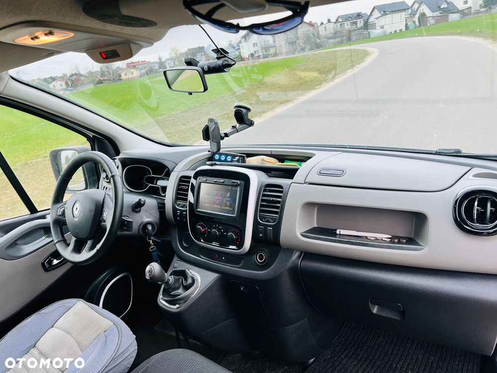 Renault Trafic - 14