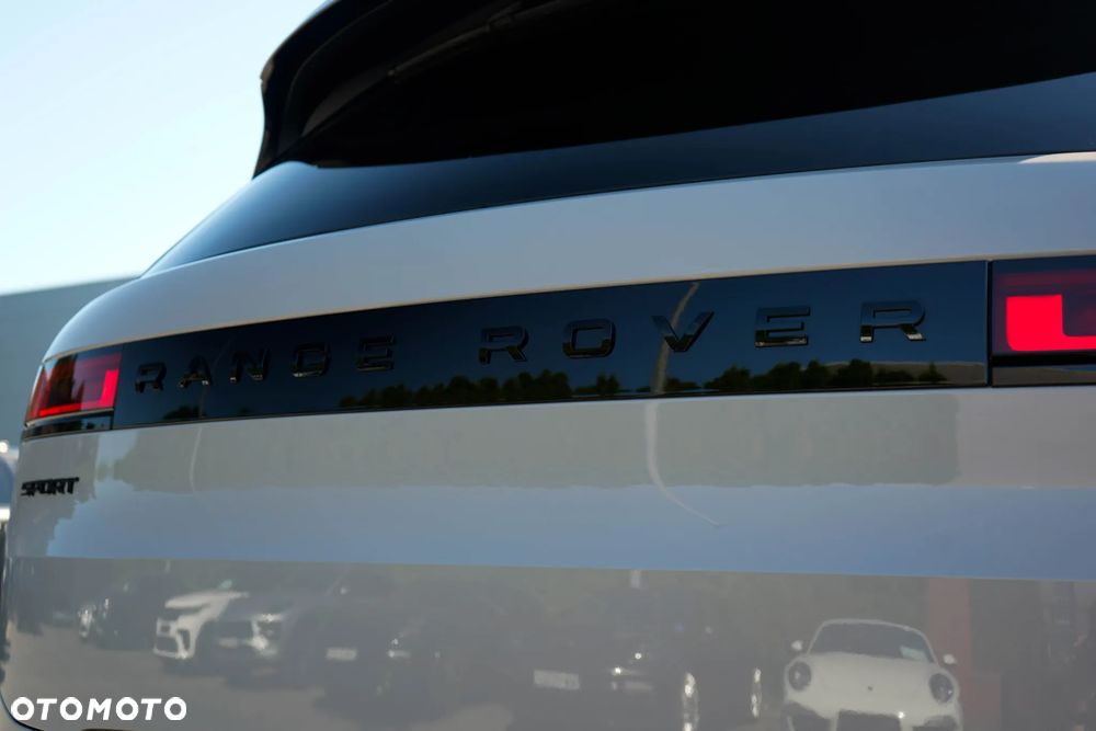 Land Rover Range Rover Sport S 3.0 D300 mHEV Dynamic SE - 10