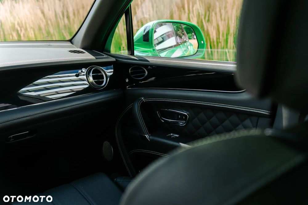 Bentley Bentayga V8 - 20